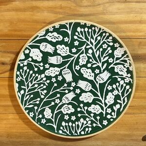 Mud Pie Indigo Stoneware Green White flowered 12" Round Tray Serving Platter